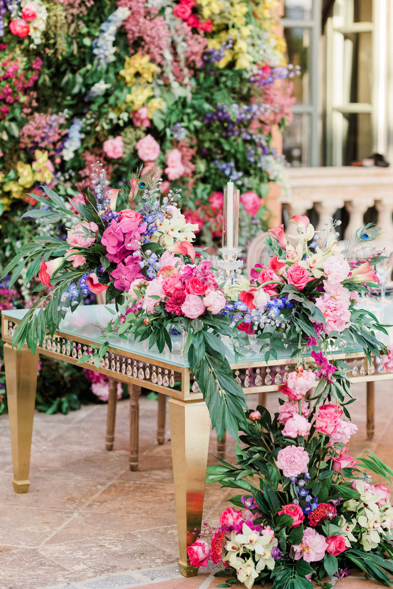 Top table flower decoration flower wall wedding Anantara Villa Padierna