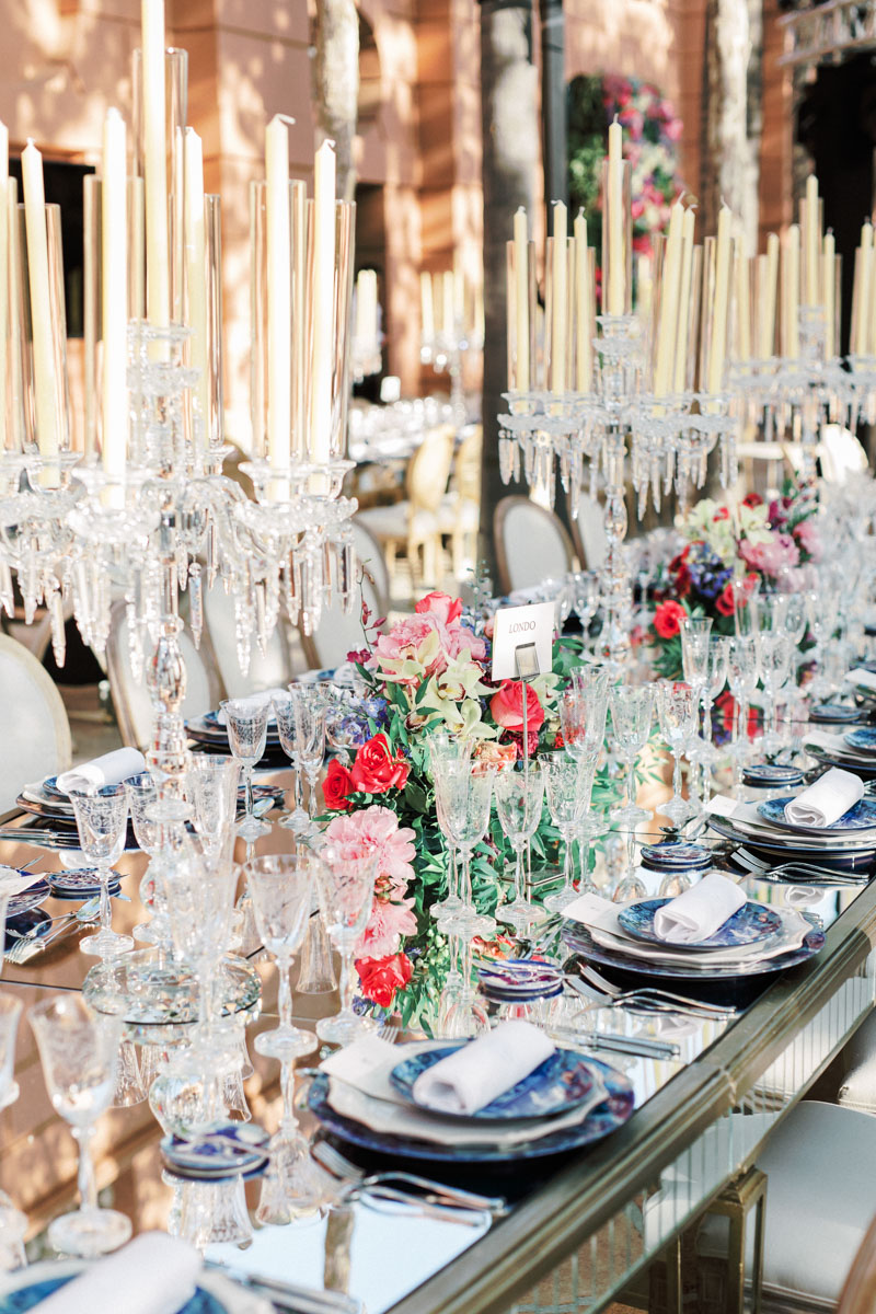 Mirror table set up wedding Marbella Anantara Villa Padierna